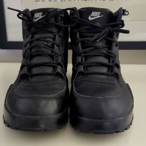 Nike Boots